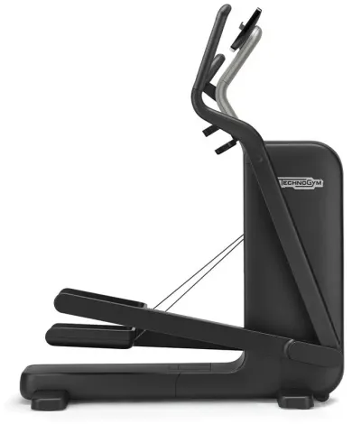 TechnoGym Elliptical skíðavél