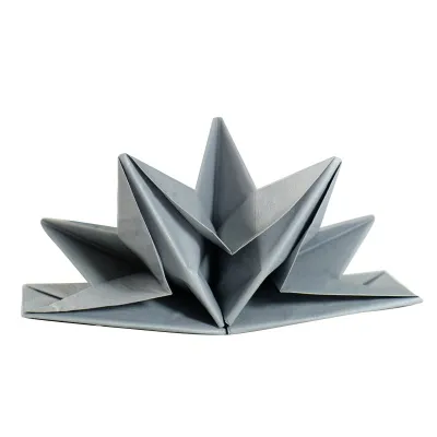 AMSCAN - Matarservíettur, Samanbrotnar, Silfur, 12 stk