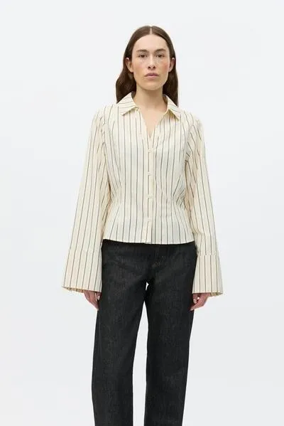 Envii Enagnesta skyrta