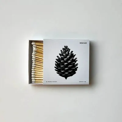 Eldspýtur · Pine Cone