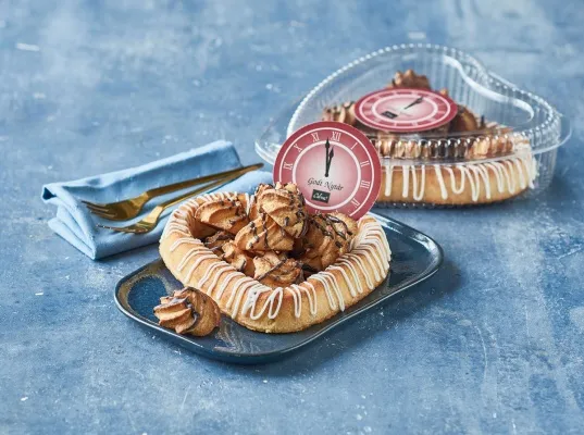 Bæchs Kransakaka með Konfekti í Öskju