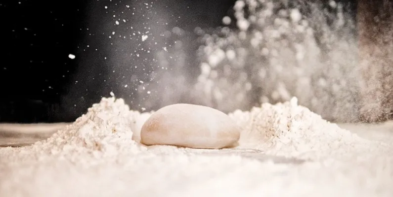 Pizzadeig Súrdeigs stór 44x330g