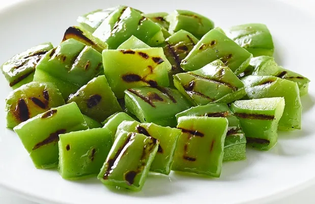 Paprika grilluð græn 20x20mm 10kg