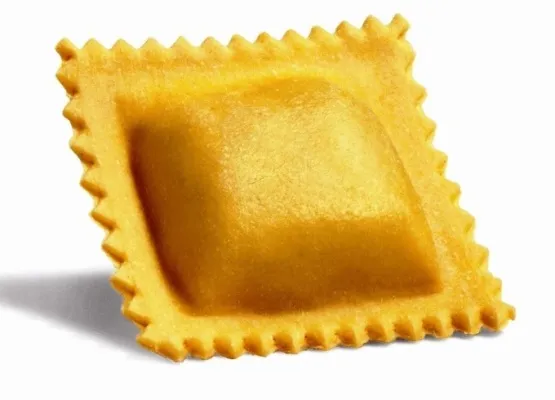 Tortellacci m/ost/spínat  3kg (með eggjum)