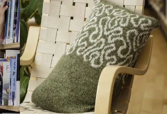 Wool Pillow - 9421 Celery green heather