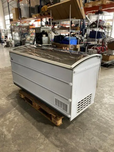 NOVUM Ecology Line Freezer